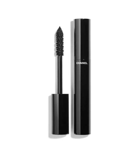 le volume ultra-noir de chanel review|chanel le volume mascara.